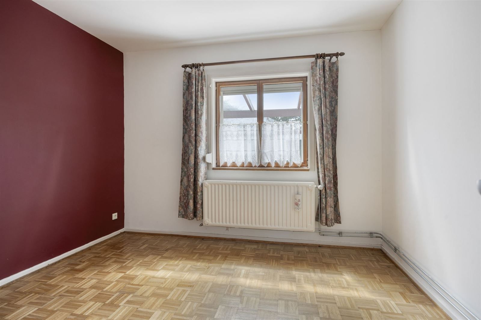Opbrengstwoning met 2 appartementen en 3 garageboxen foto 13