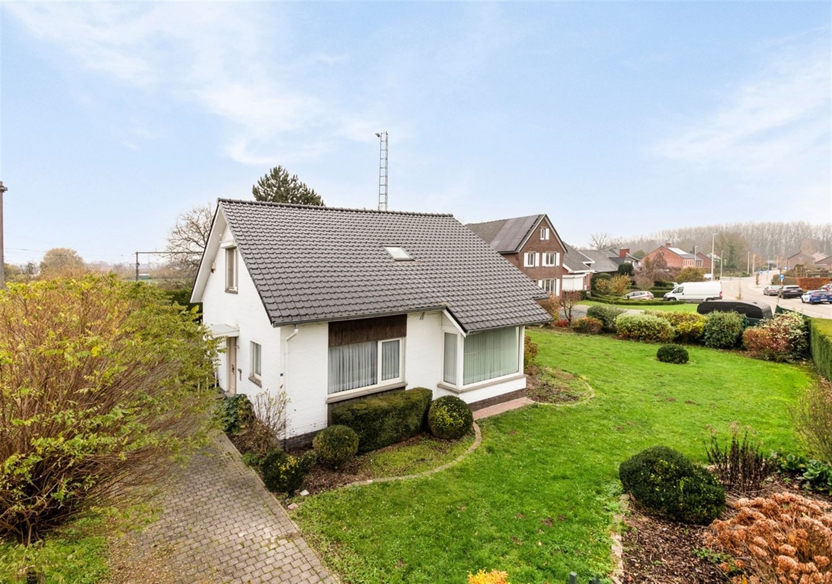 Hoofdfoto van de publicatie: Huis