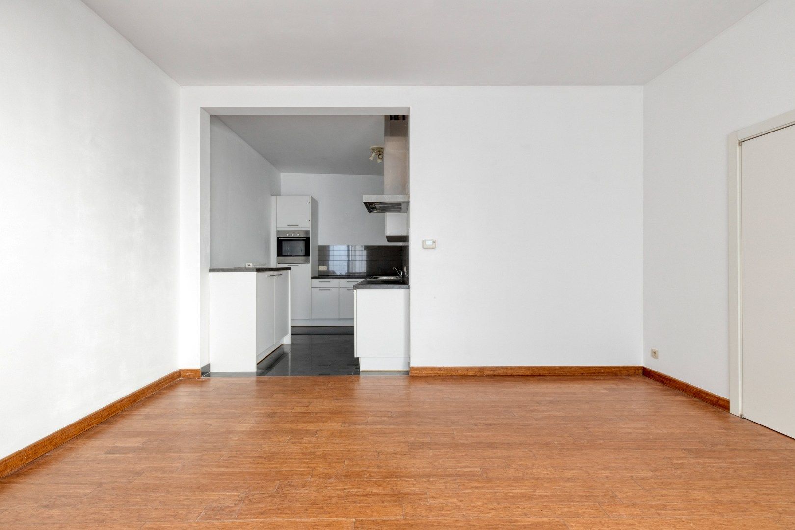 Gelijkvloers app. nabij centrum - instapklaar - 3slpks foto 4