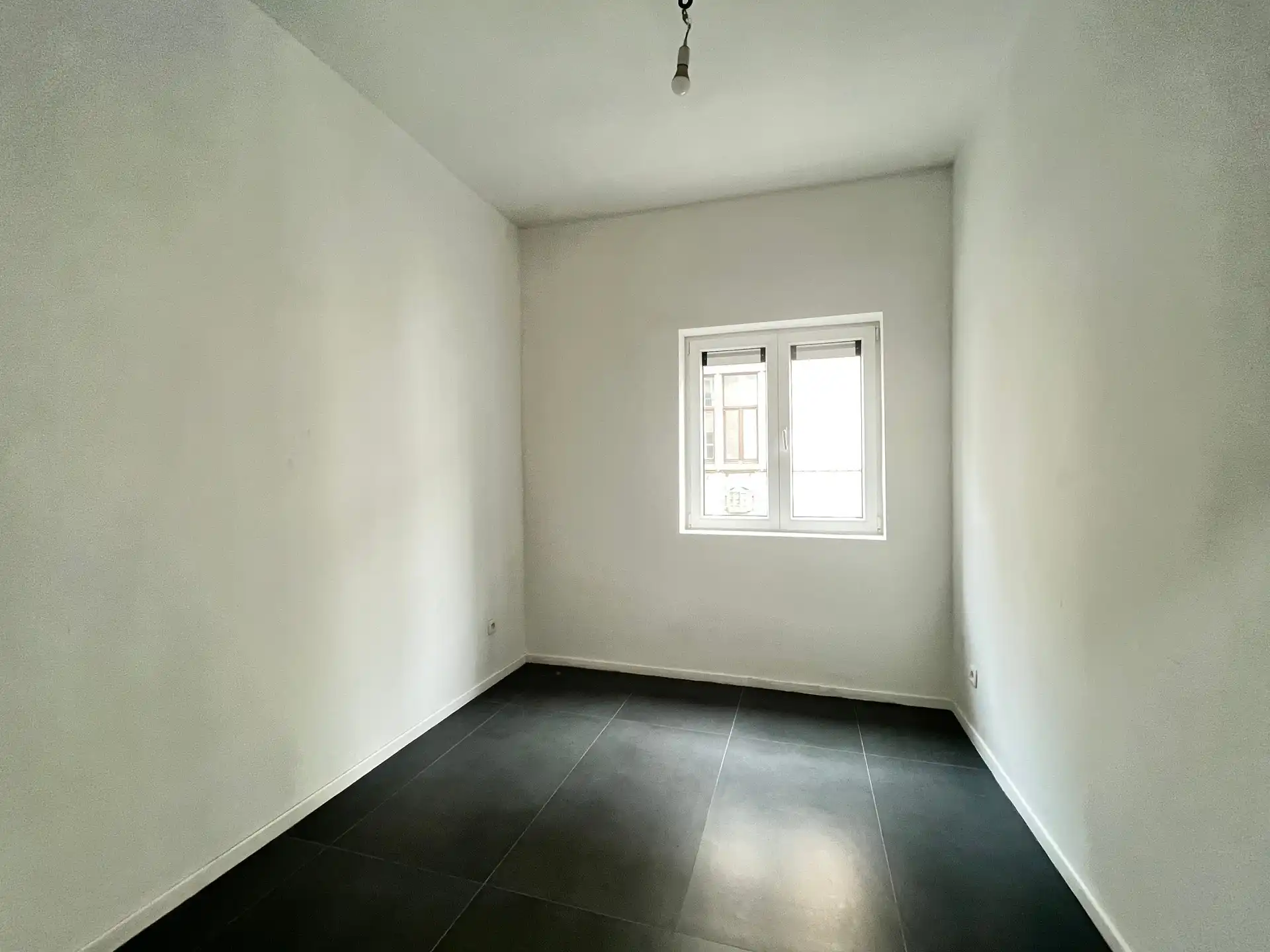 Grondig gerenoveerd pand met 3 vergunde appartementen - gelegen nabij de Troonplaats! foto 15