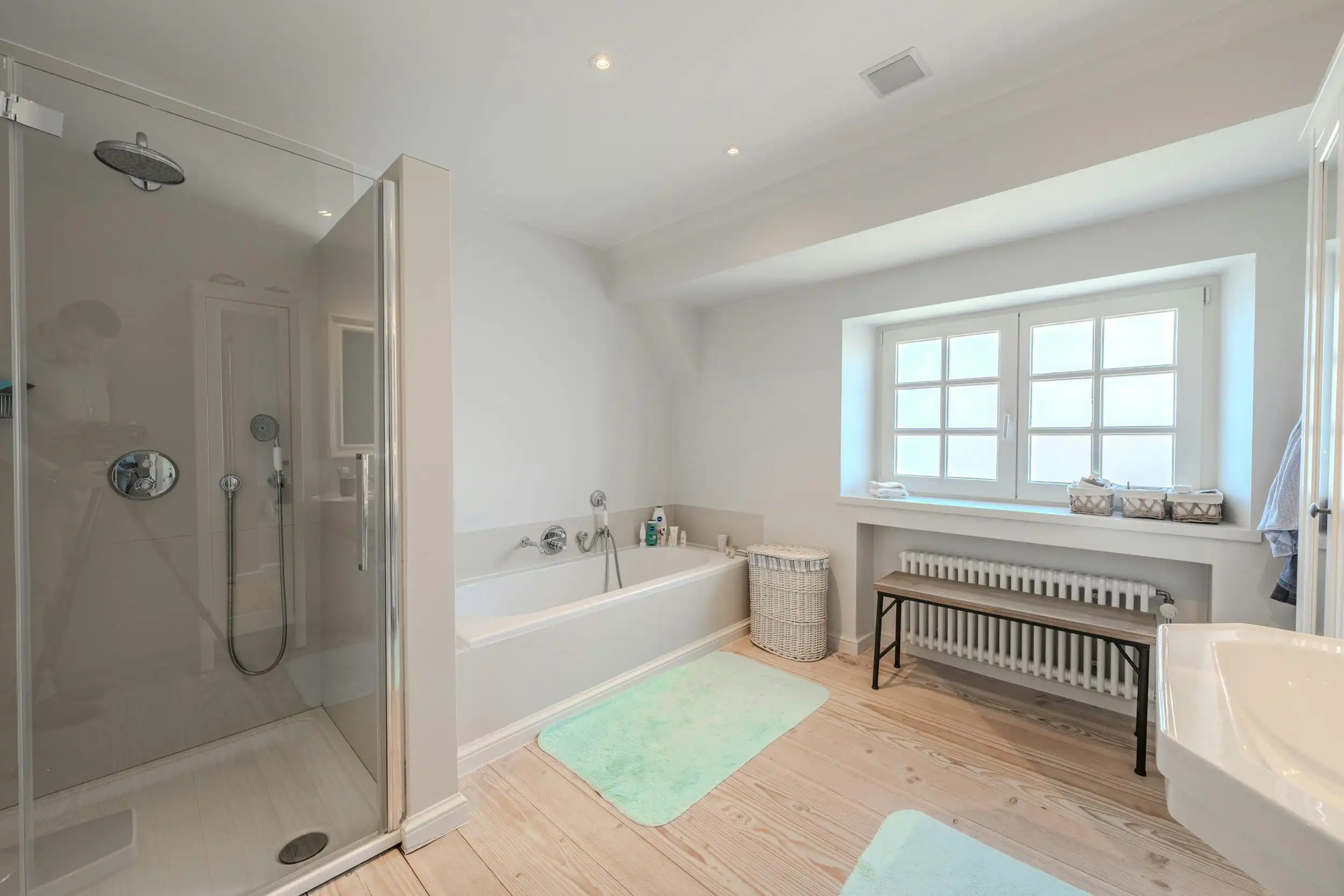 Karakteristieke villa met vier slaapkamers in de Simli wijk foto 6