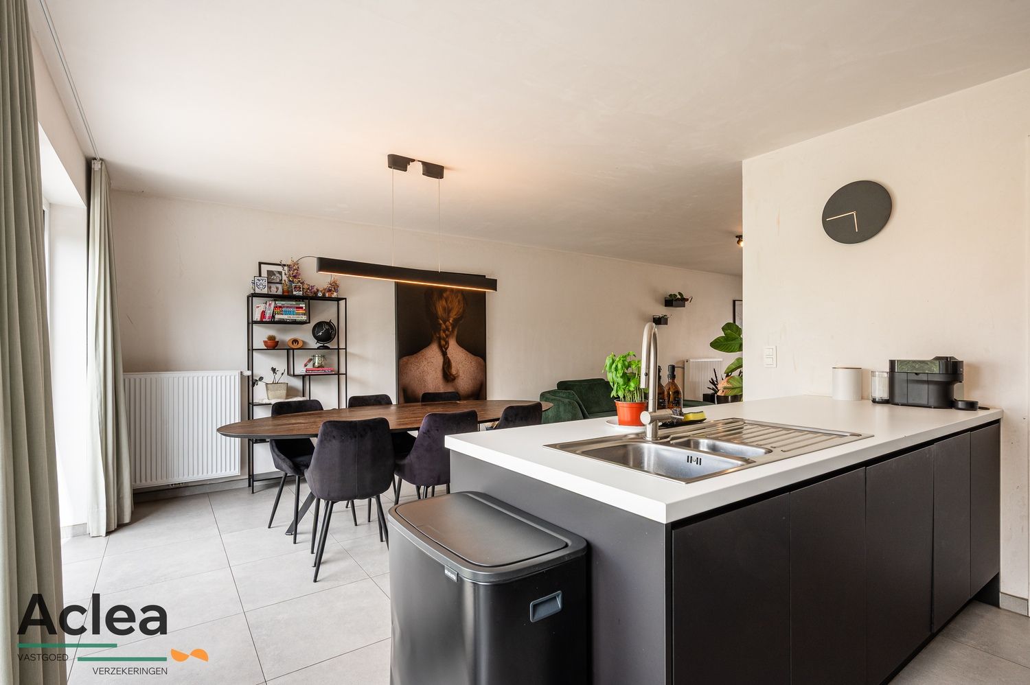 Recente energiezuinige woning met 3 tot 4 slpks foto 13