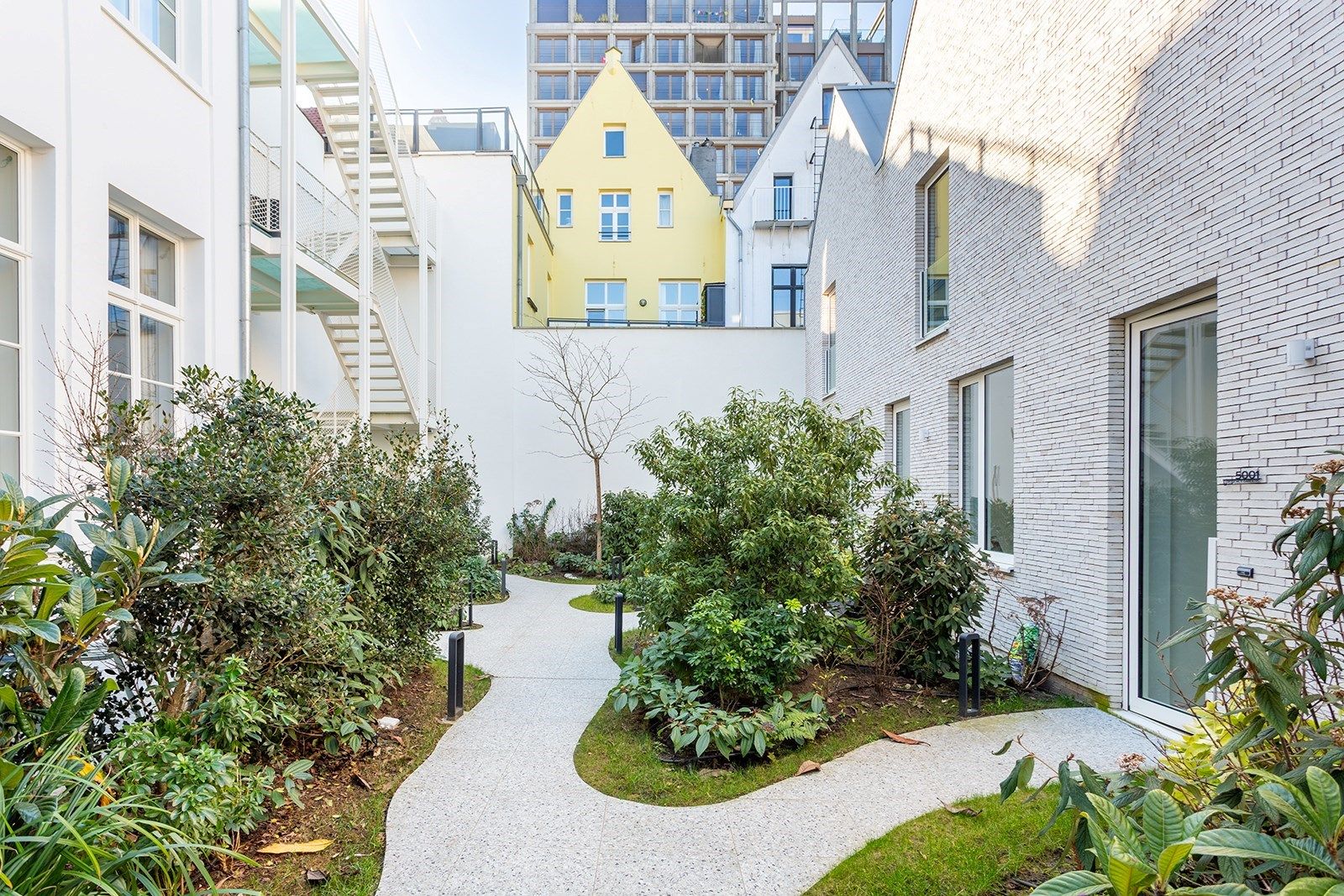 Gemeubeld luxe nieuwbouwappartement gelegen in het hartje van Antwerpen.  foto 4