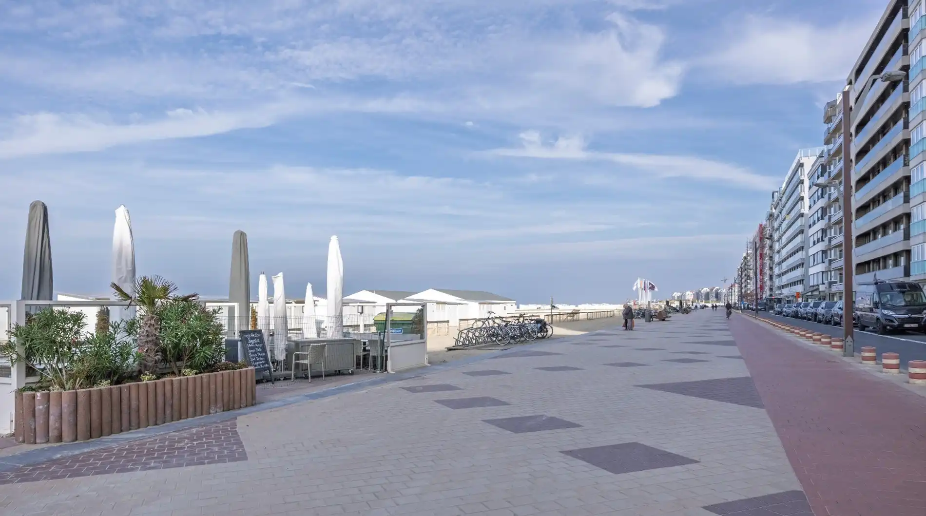 Uitzonderlijk hoekappartement met zijdelings zeezicht  foto 20