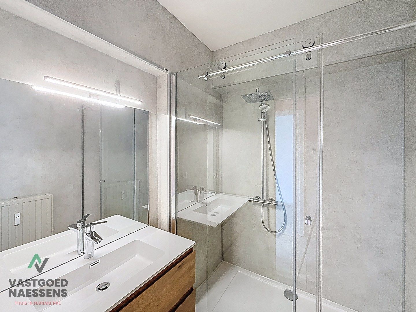 INSTAPKLAAR 2 SLPK APP - CENTRALE LIGGING foto 8