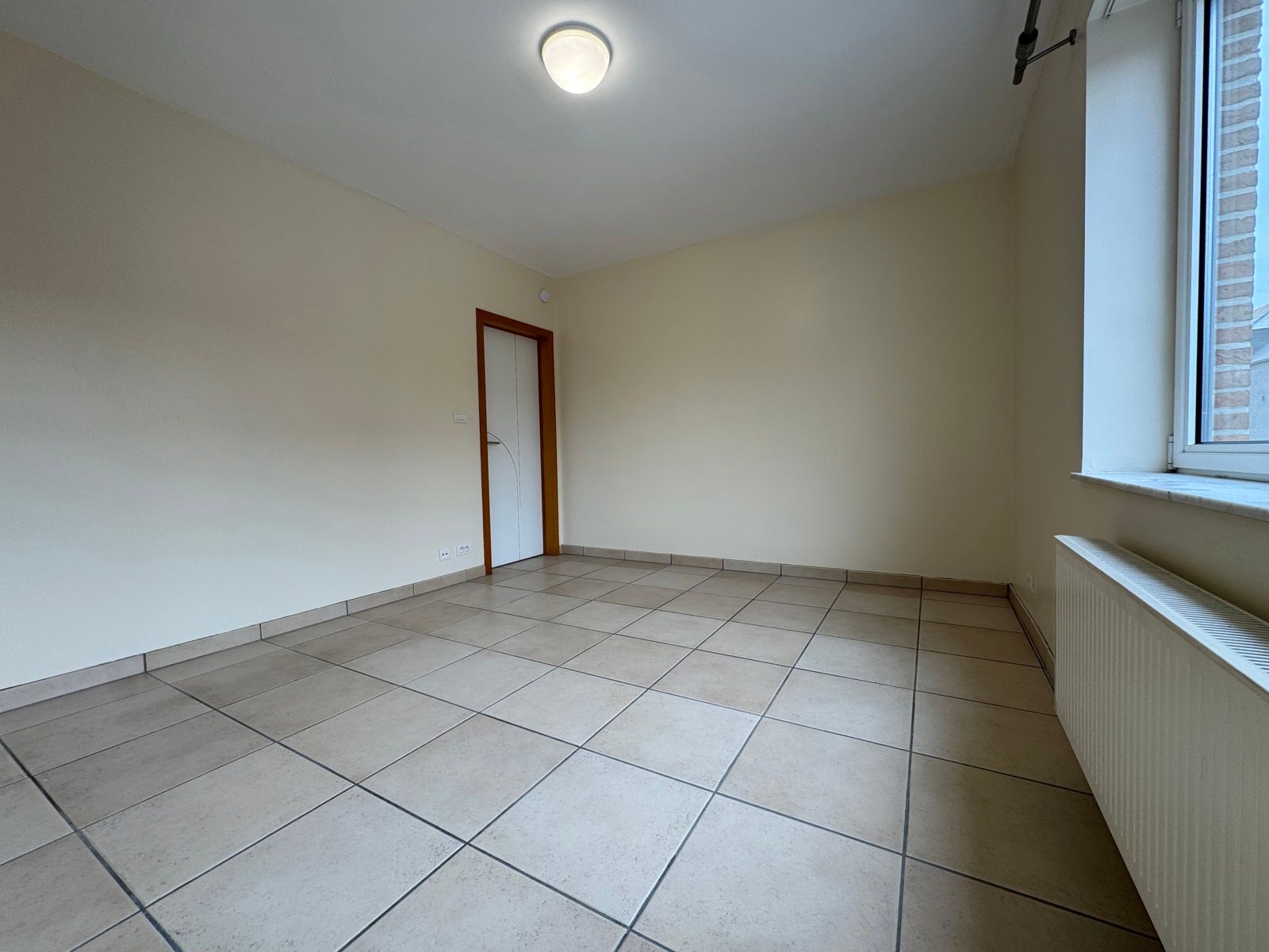 Duplex appartement met 3 slaapkamers en open autostaanplaats foto 3