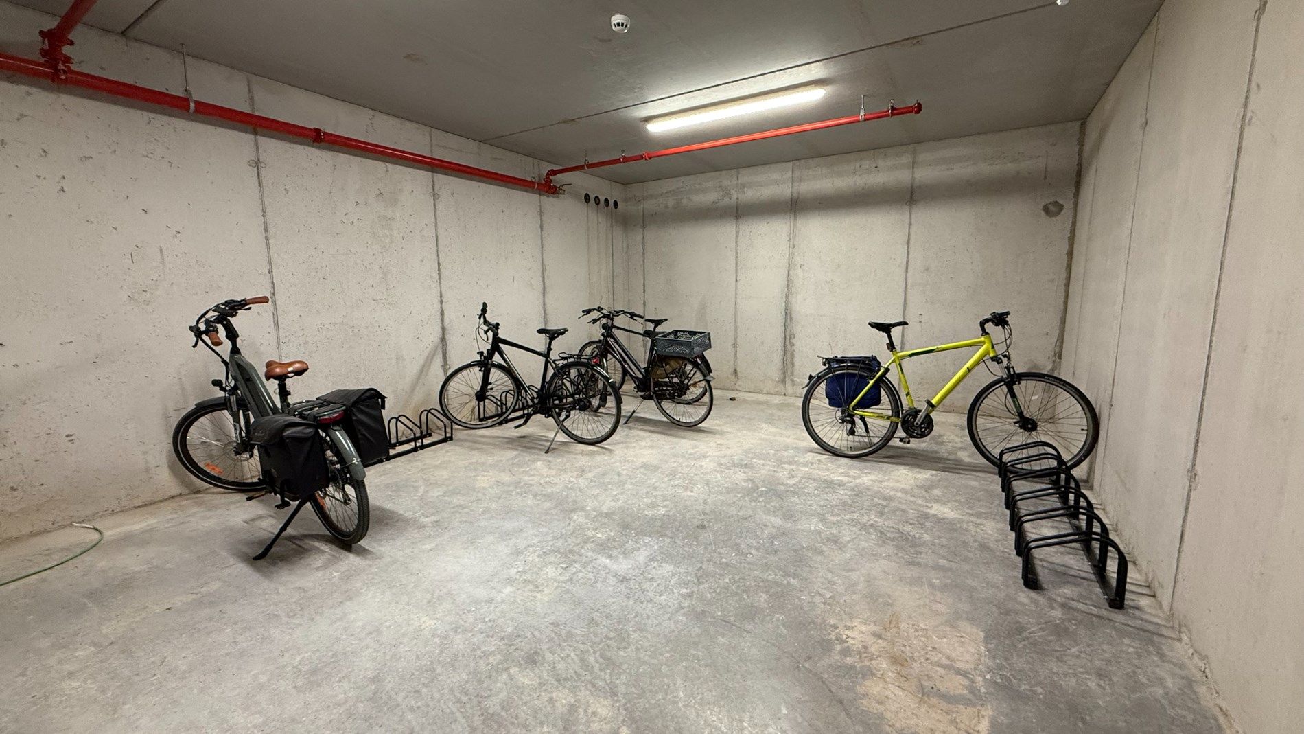 Uniek Penthouse TE HUUR in Waregem! foto 20