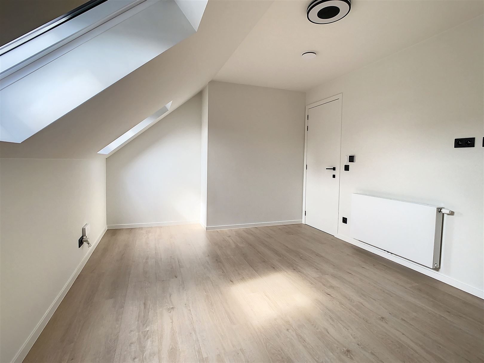 Exclusieve woning met bijbouw (uitbating B&B) opp 40a 22ca foto 25