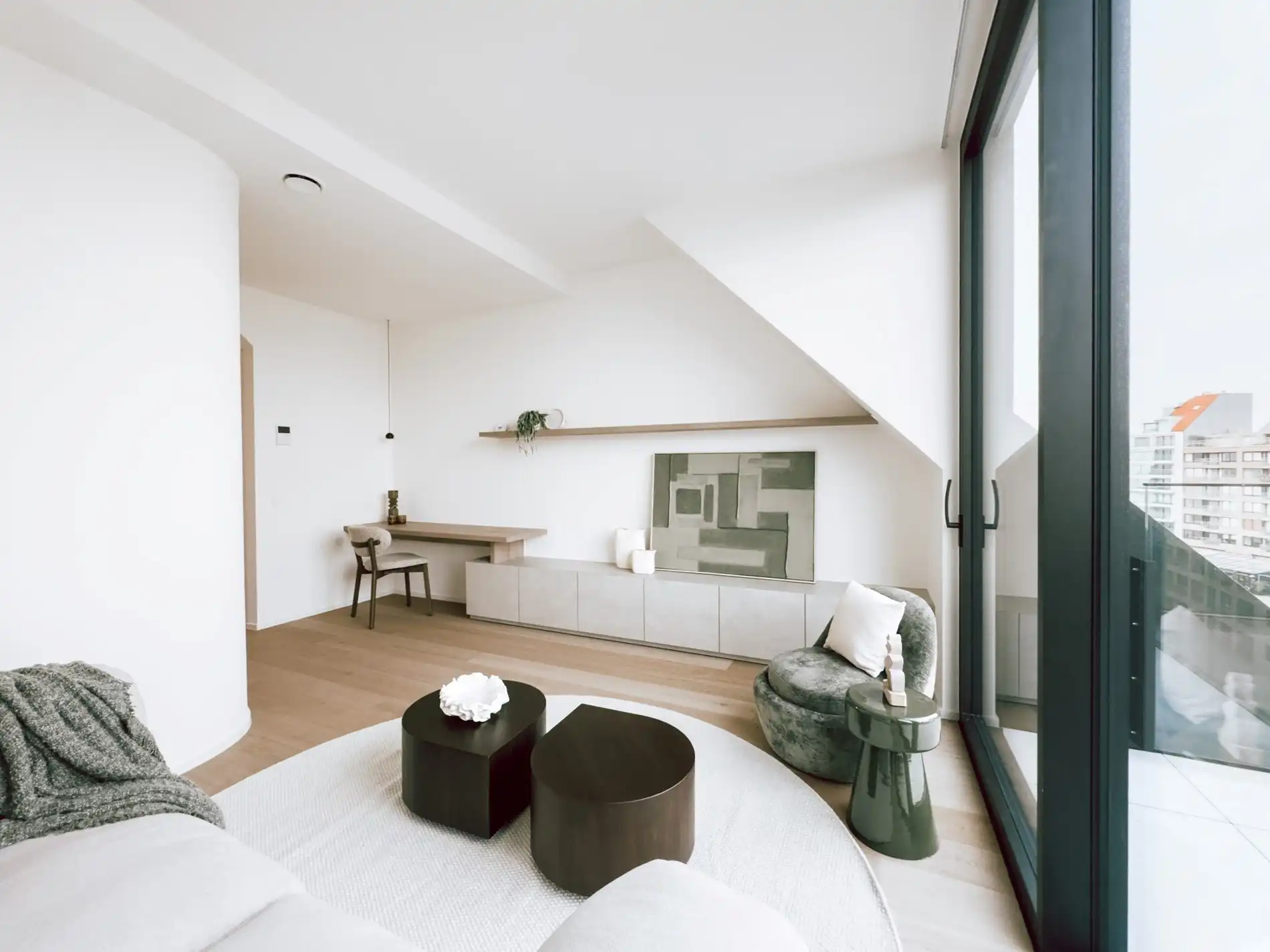 Afgewerkt nieuw duplex dakappartement met zijdelings zeezicht in het centrum van Knokke foto 3