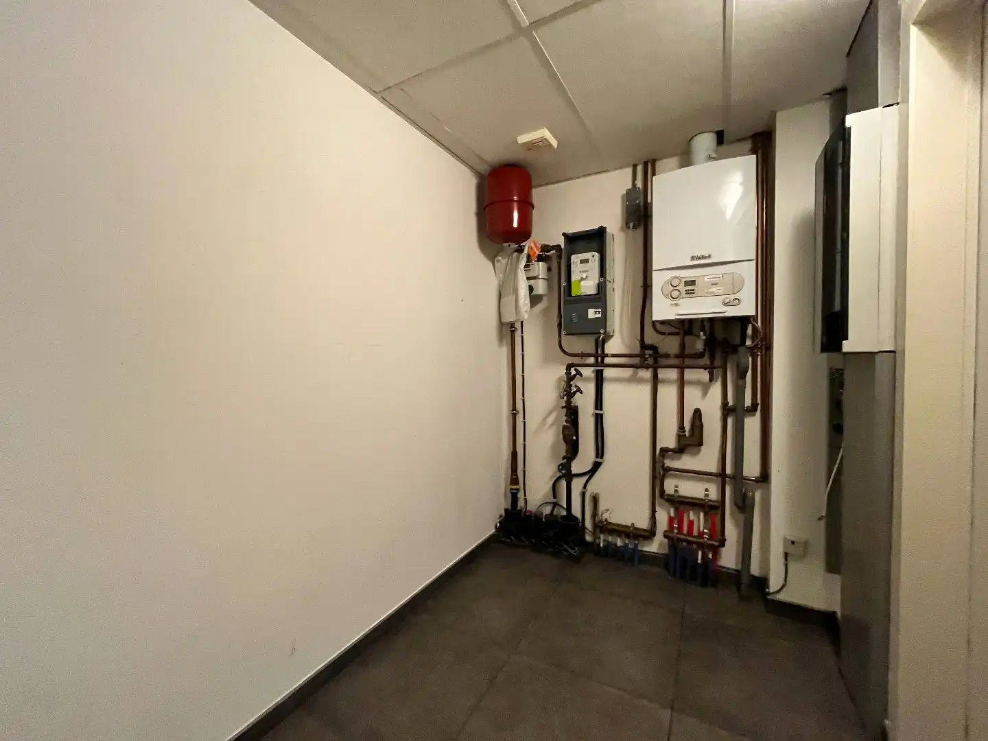 Verzorgde woning met 4 slpks in rustige woonwijk foto 19