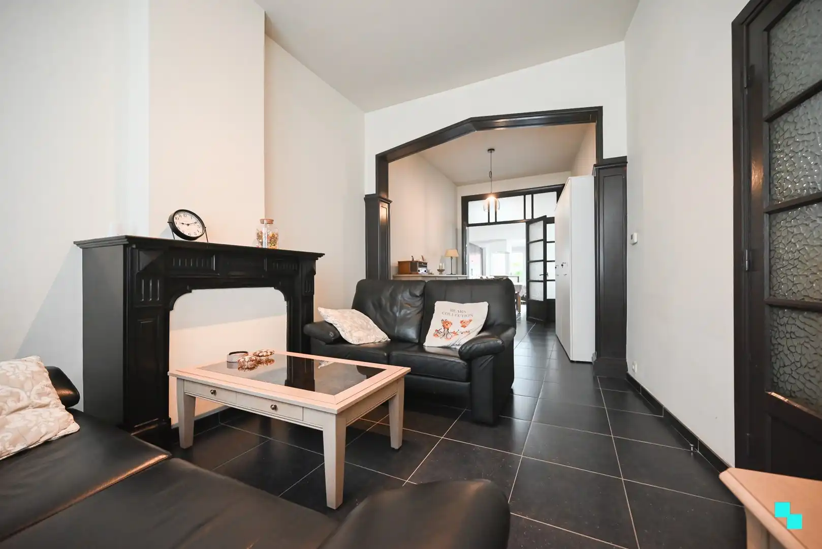 Charmewoning met 2 slaapkamers nabij centrum Wevelgem foto 5