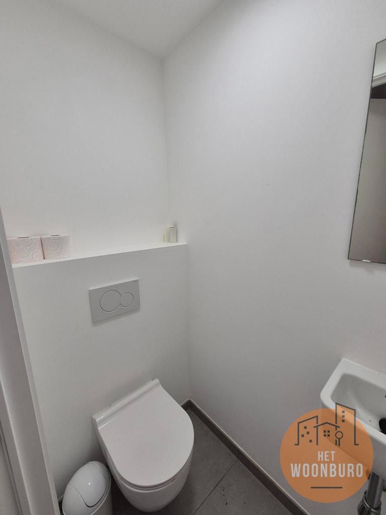 Gelijkvloersappartement met tuin, kelder en parkeerplaats foto 6