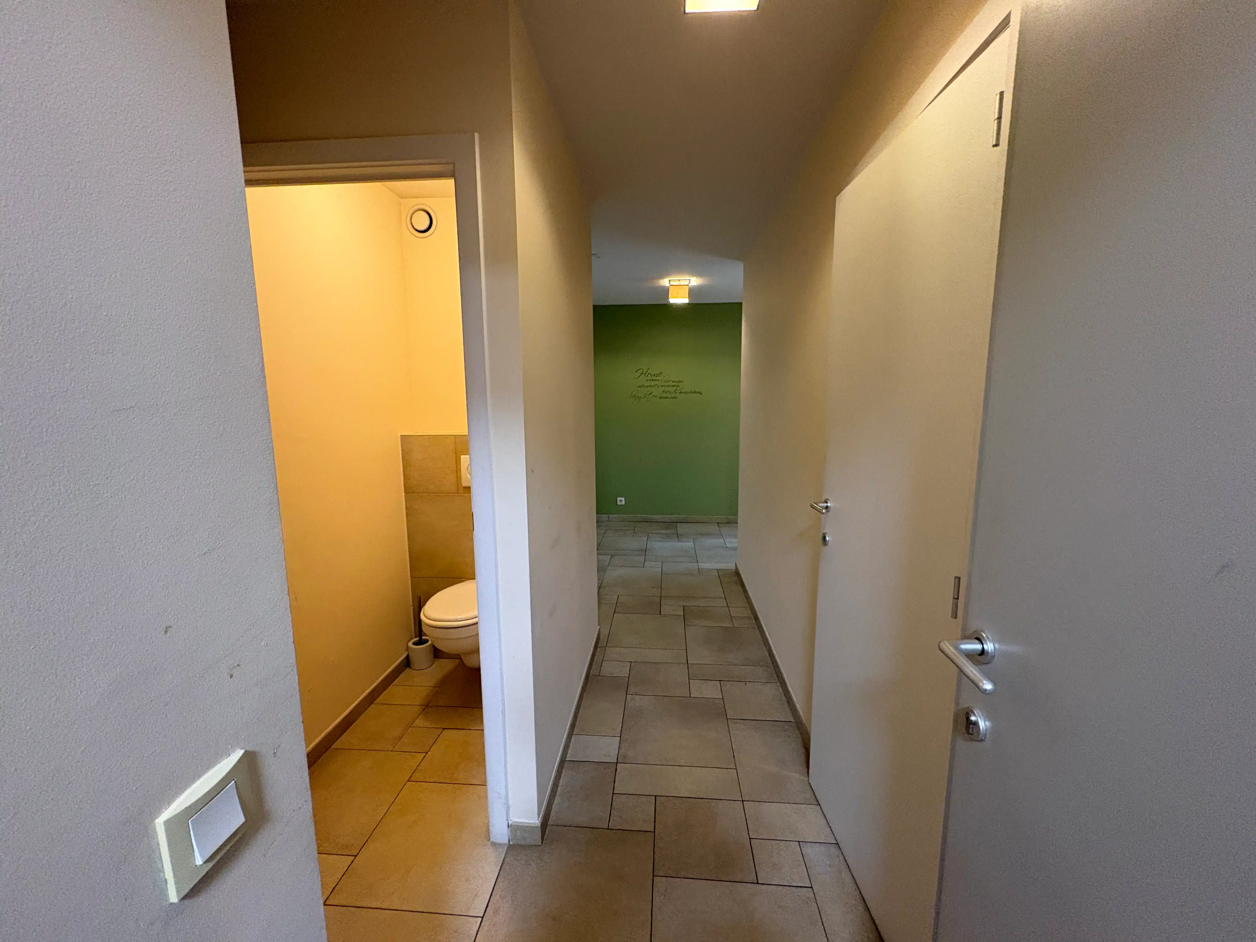 Heel ruim appartement met drie slaapkamers en twee terrassen te Zeebrugge. Mooi uitzicht op de Haven. foto 18