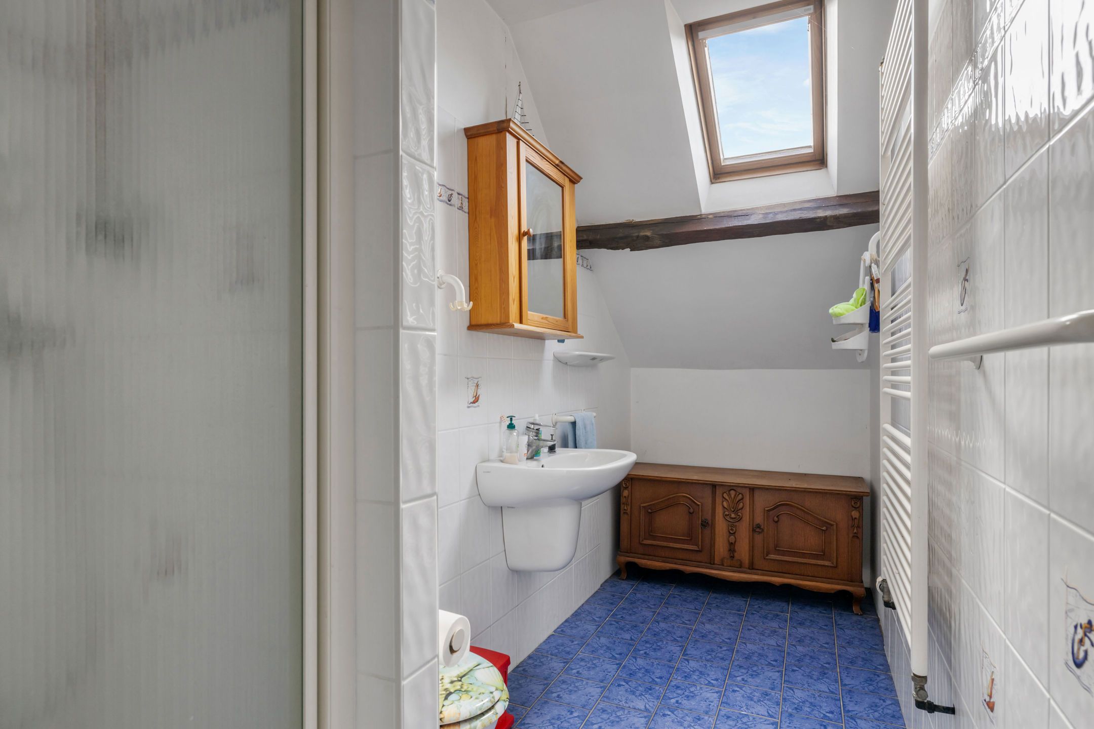 Gezellige woning met natuurlijke tuin/bosje  op +/- 18a50 foto 25