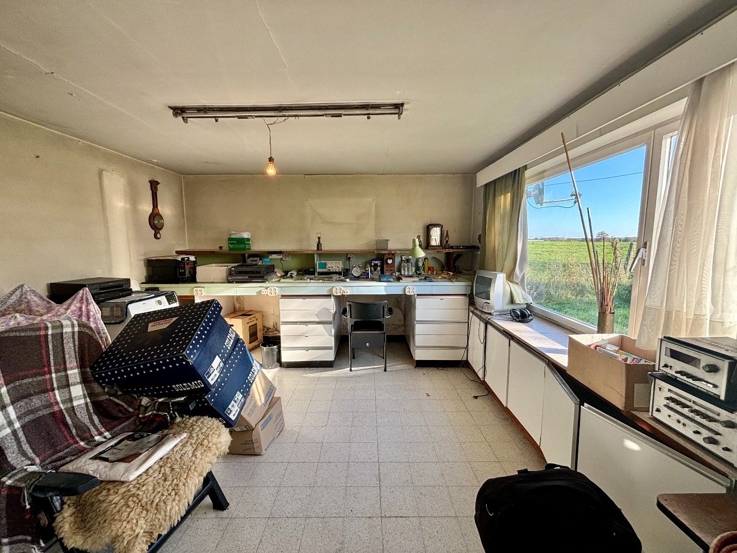 Goed onderhouden half open woning met 3 slpks, tuin en garage. foto 6