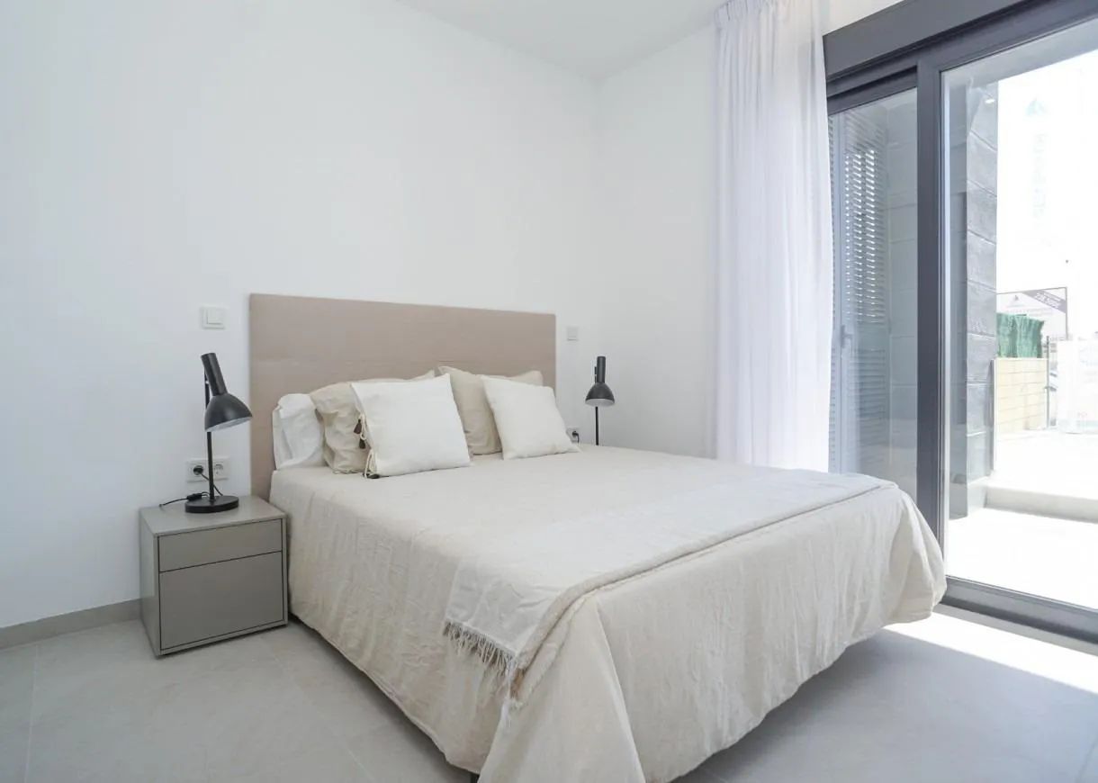 Nieuwe appartementen in La Mata-Torrevieja: modern comfort in een weelderige omgeving foto 10