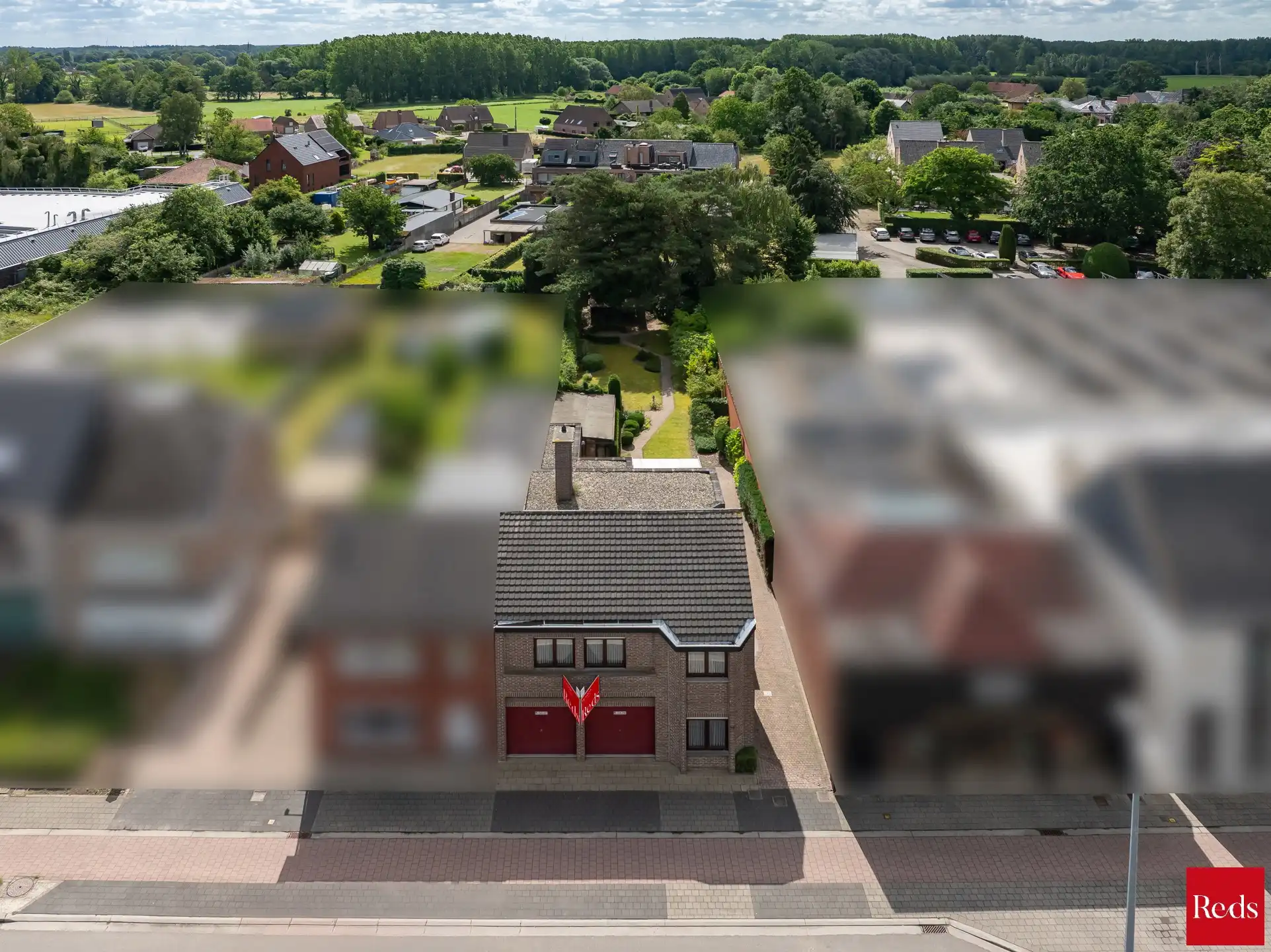 Woning met 4 slaapkamers en prachtige tuin in Zandhoven foto 2