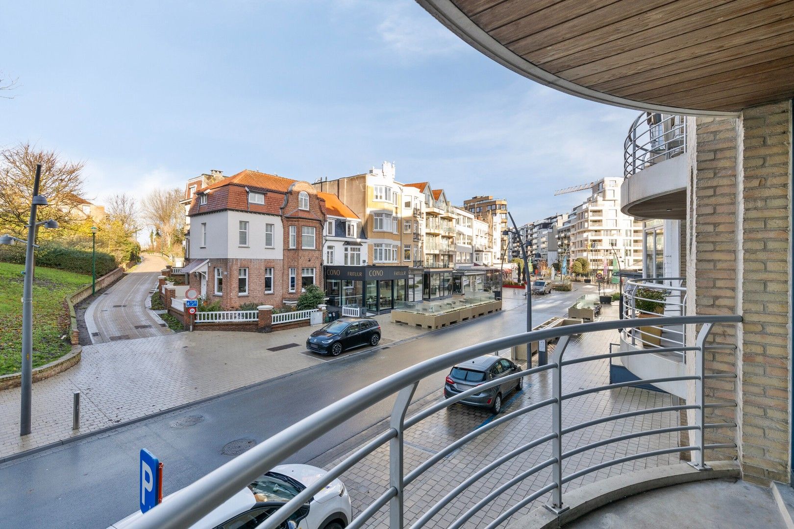 Instapklaar investeringsappartement met uitzicht op het park! foto 15