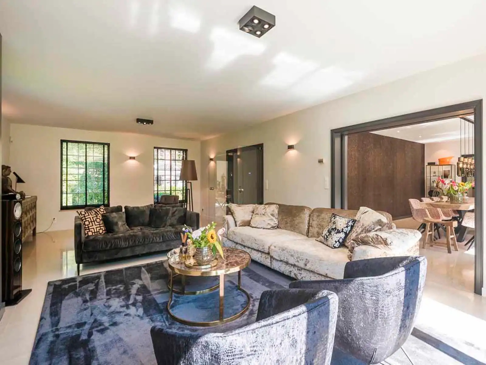 Luxueuze villa met zwembad met tal van mogelijkheden foto 13