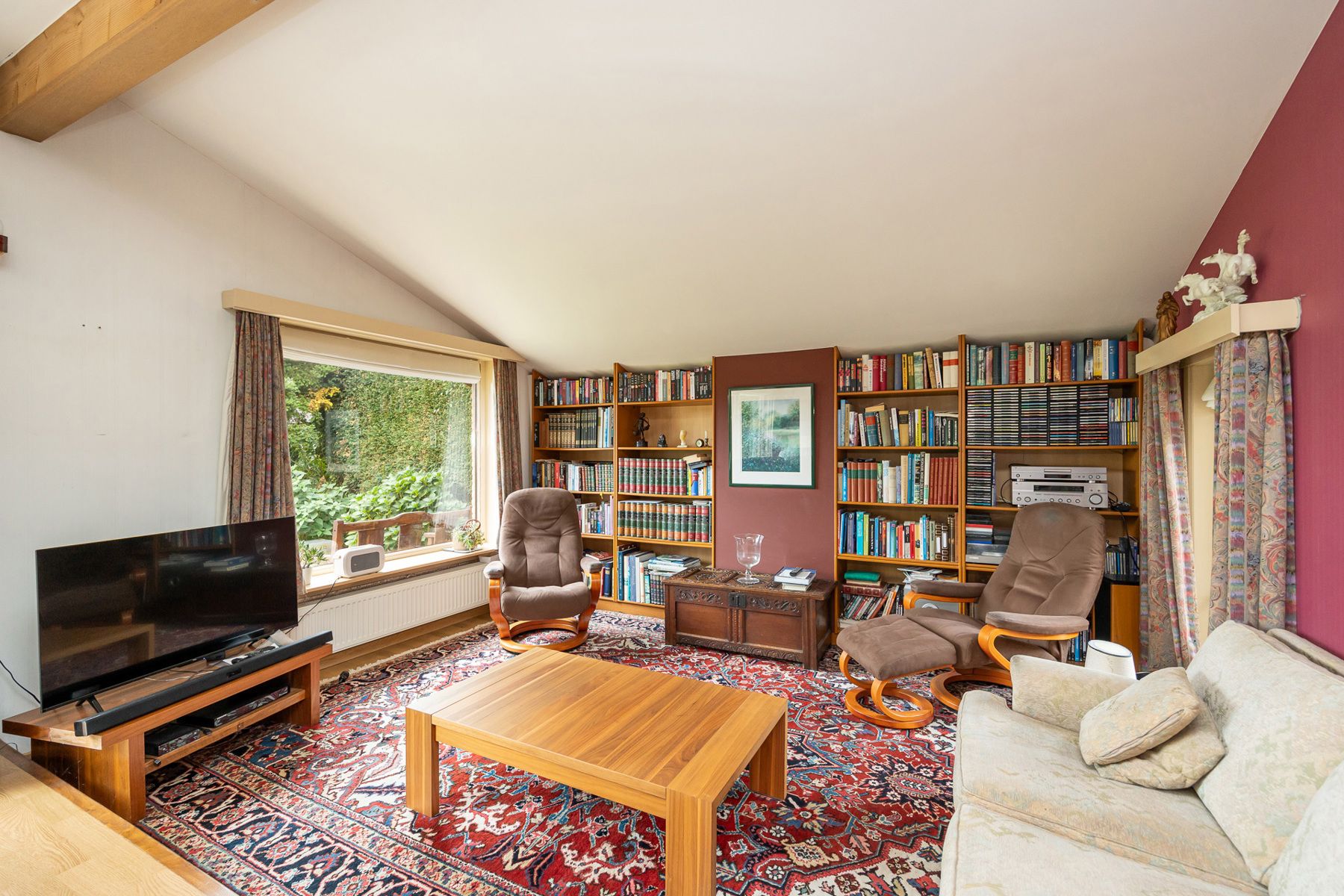 Laagbouwwoning met 2 slaapkamers op een zuid georiënteerd perceel van 720m². foto 7