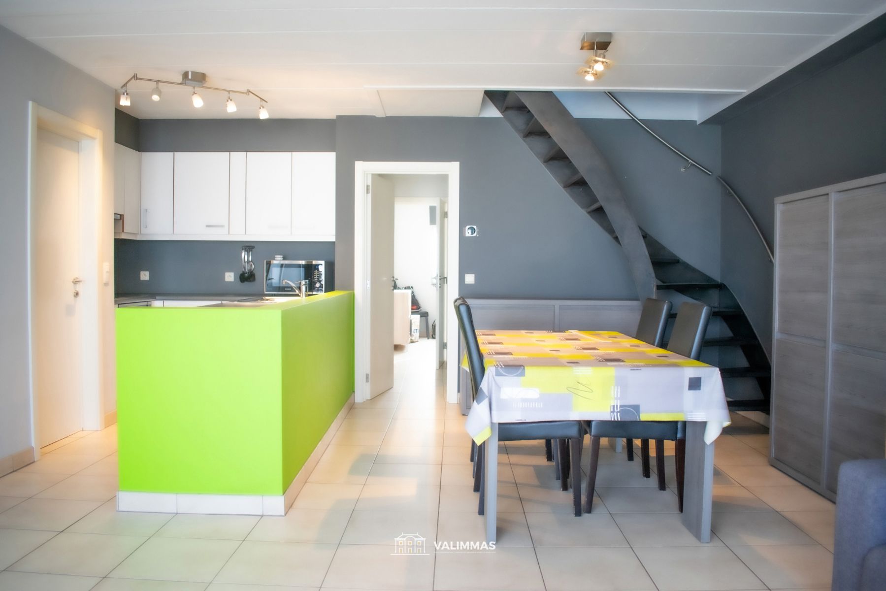 Verzorgd & energiezuinig duplex-appartement met groot terras foto 3