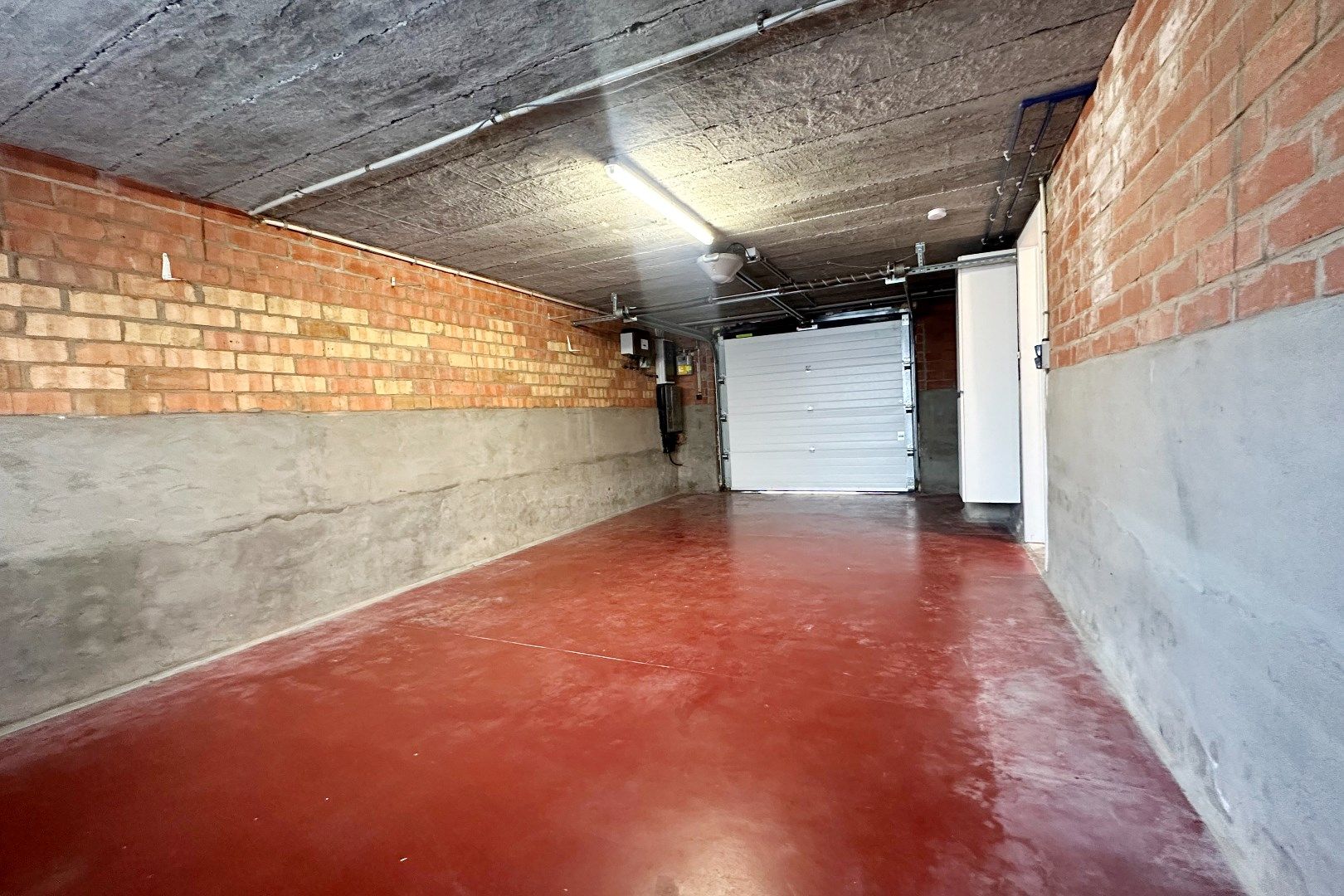 Ruime en energiezuinige gezinswoning met terras, garage en zonnepanelen foto 24