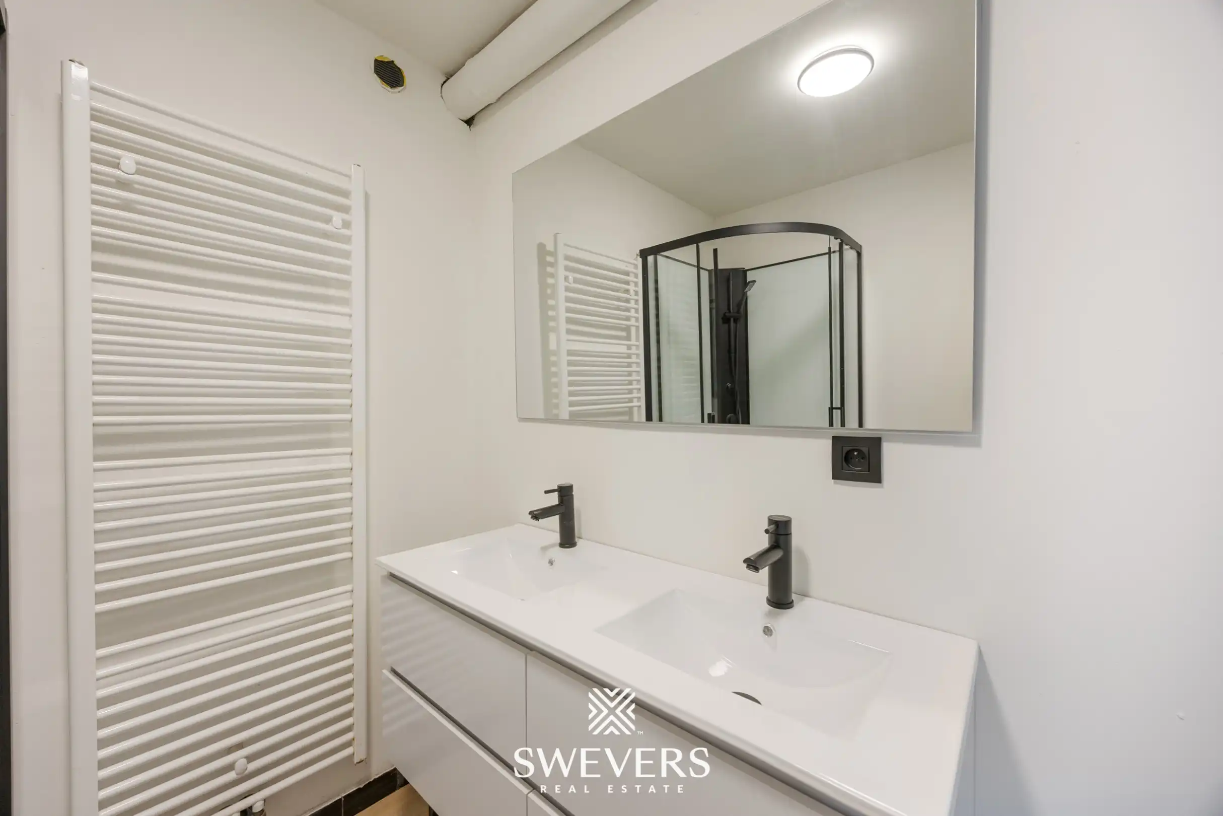 Stijlvol gerenoveerde gezinswoning met ruimte in overvloed te Borgloon foto 10