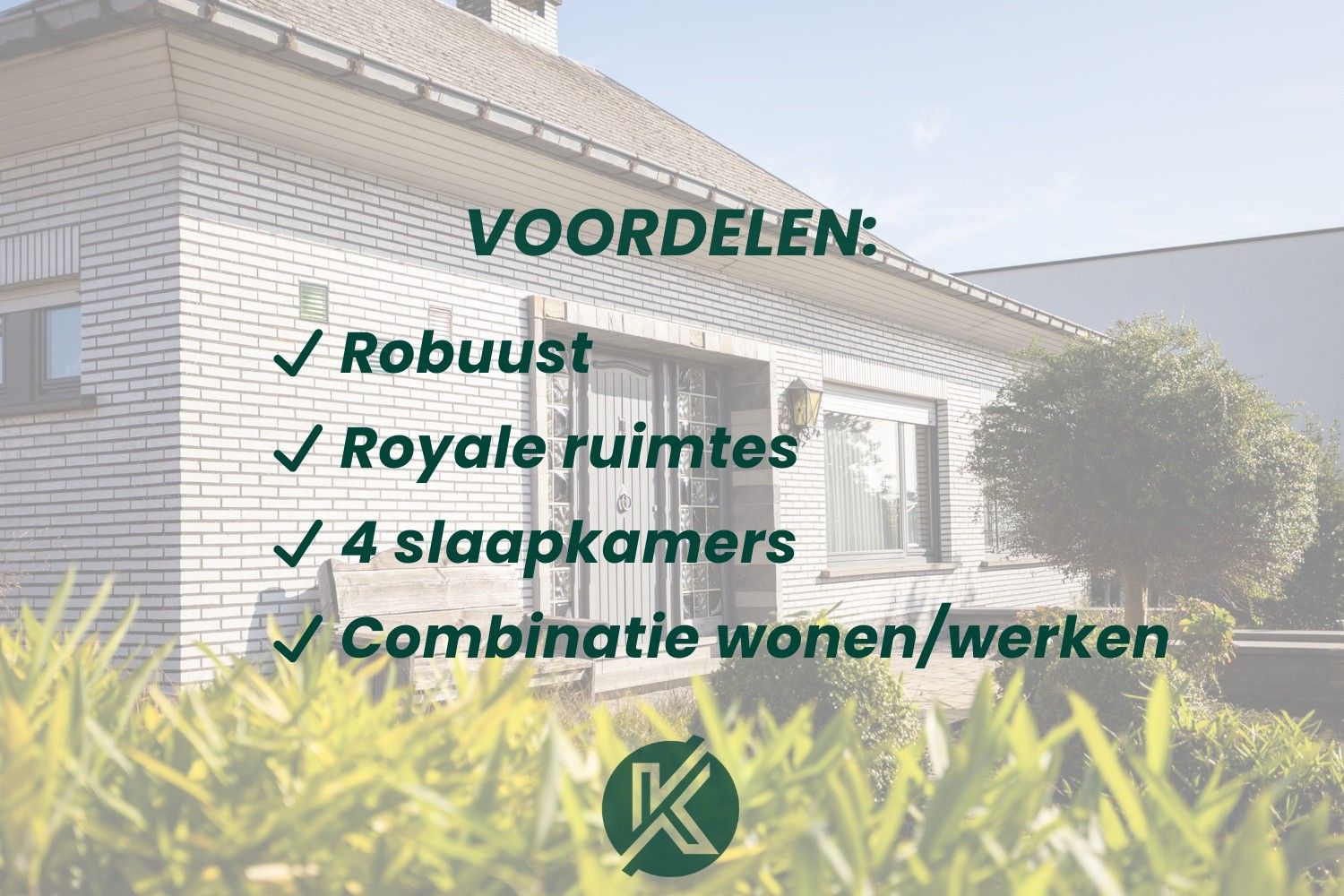 Robuuste, tijdloze villa met veel potentieel foto 2