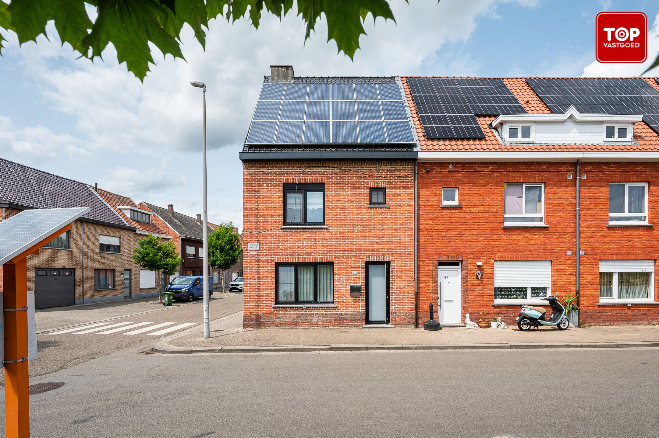 Instapklare energiezuinige woning met 5 slaapkamers foto {{pictureIndex}}