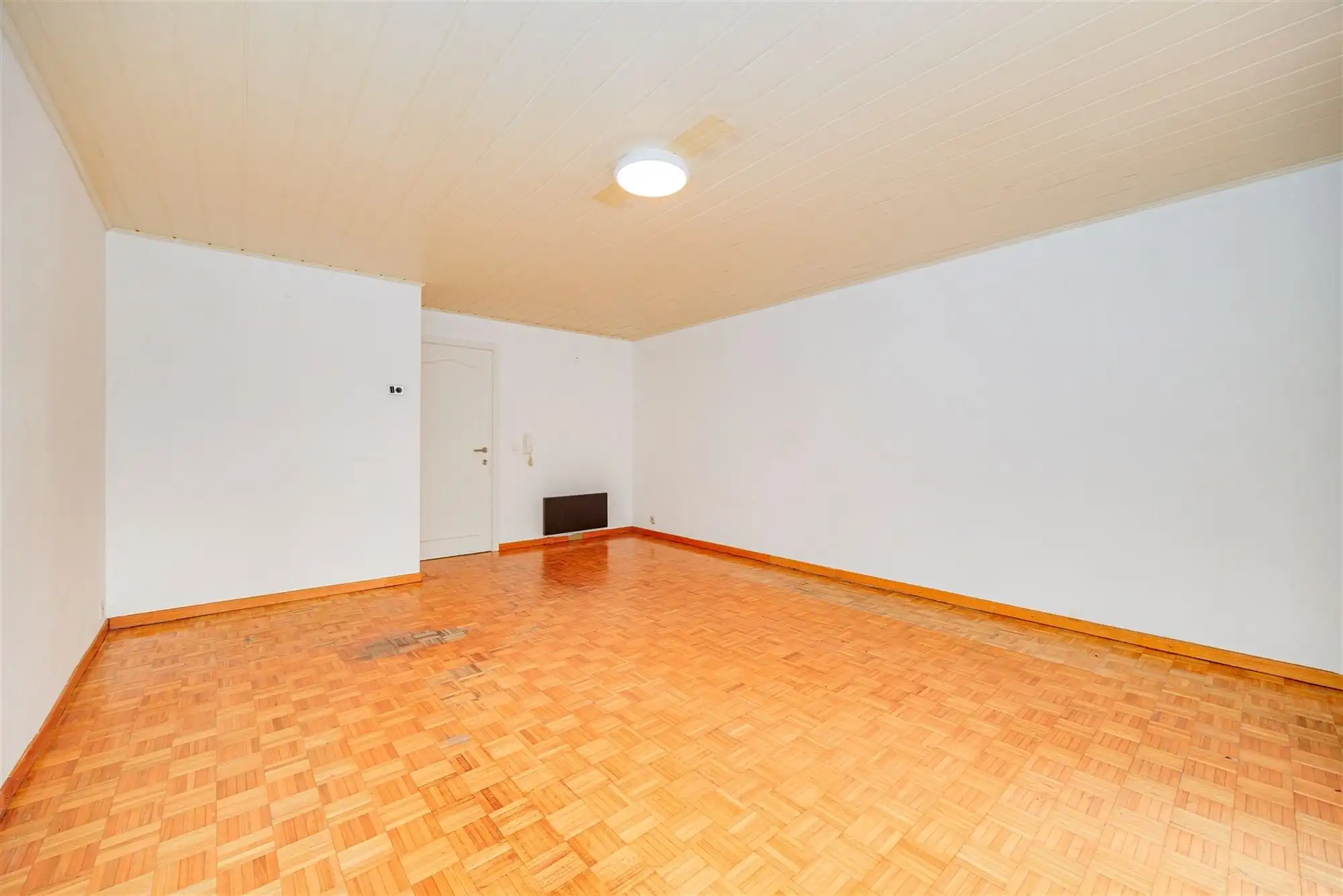 Appartement met 1 slk + tuin vlakbij het Centraal Station foto 6