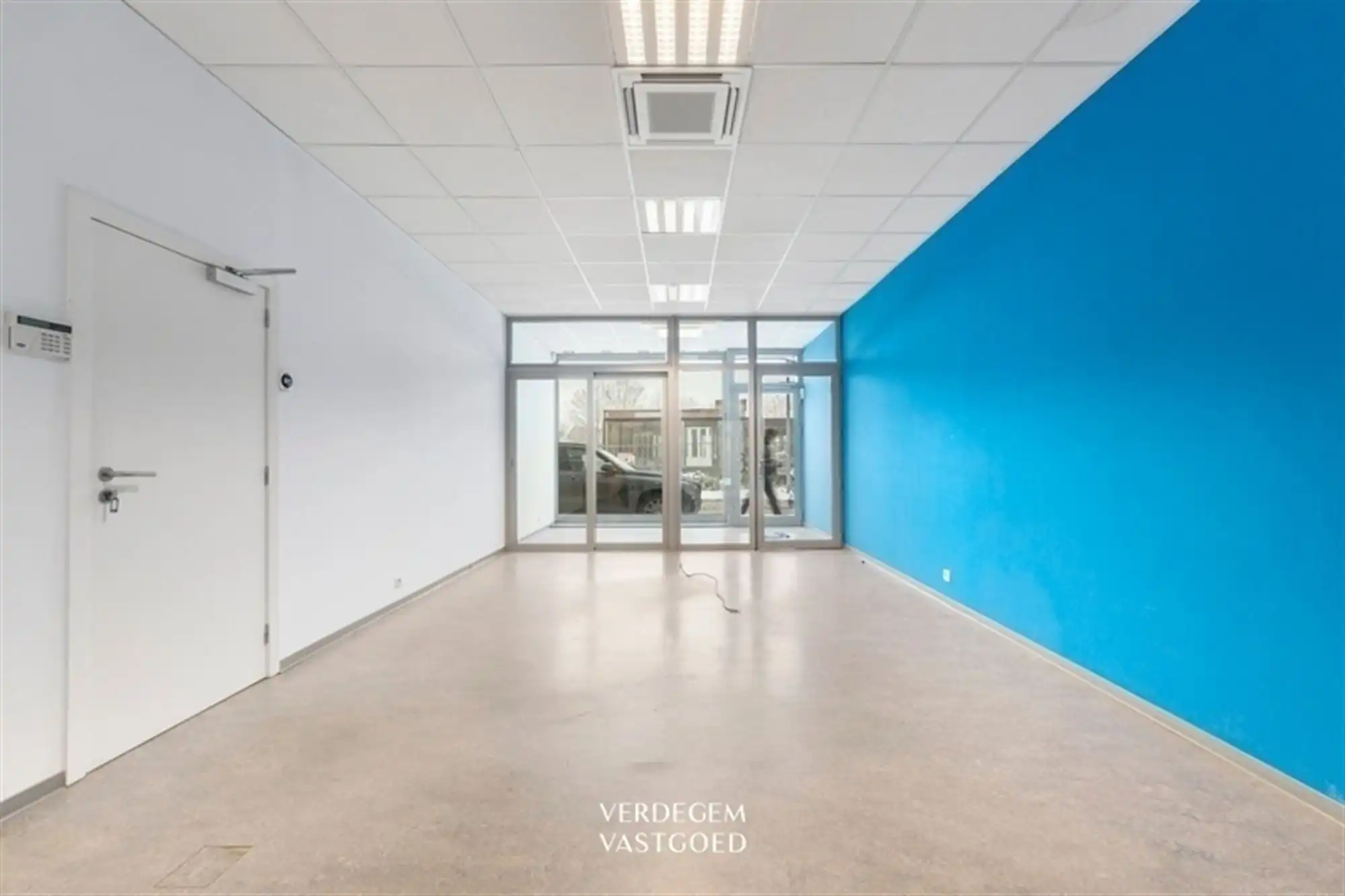 Centraal gelegen kantoor of appartement met 1 of 2 slaapkamers en autostaanplaats foto 14