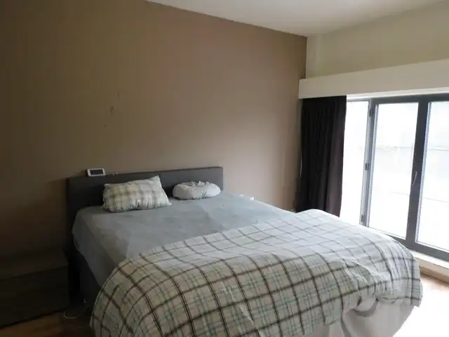 Ruim en instapklaar duplex appartement met autostaanplaats foto 8