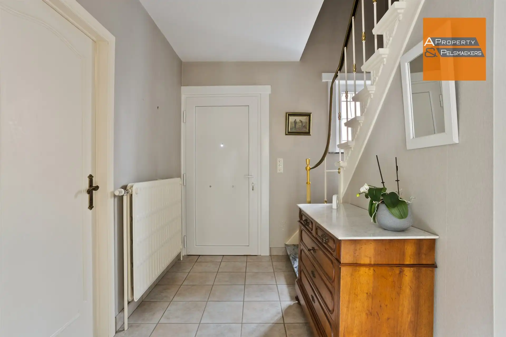 Lichtrijke villa met 4 slaapkamers nabij Britse School foto 4