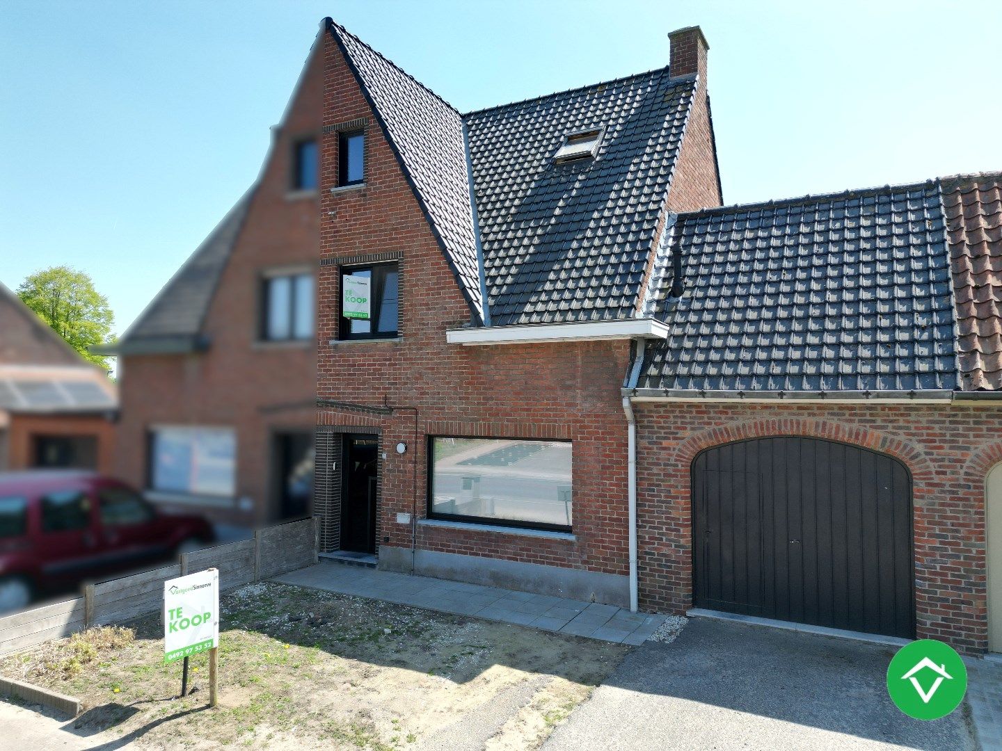 Charmante woning met twee slaapkamers, diepe tuin en ruime garage foto {{pictureIndex}}