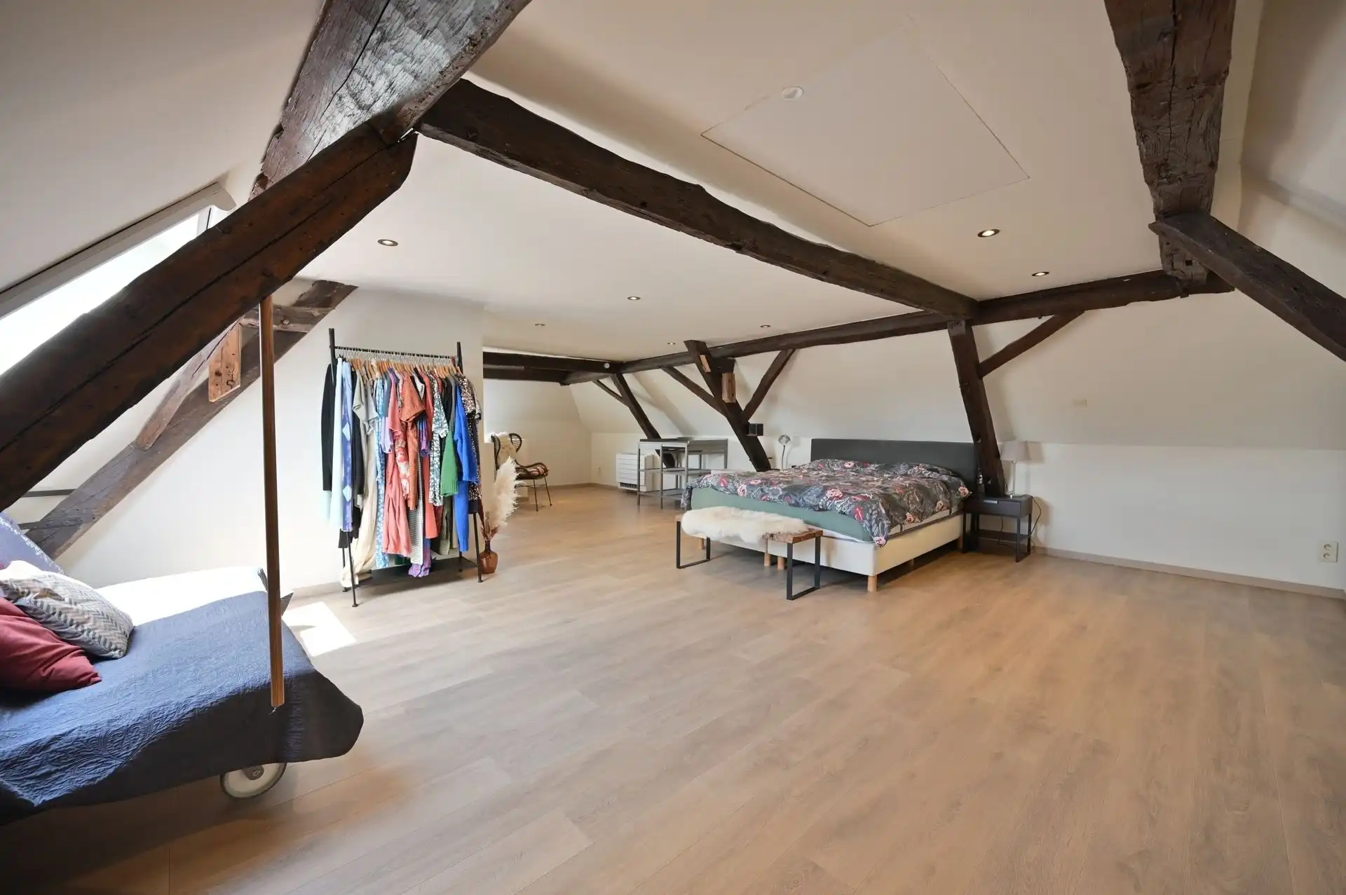 Charmante herenwoning met 4 slks en een ruime zolder  foto 12