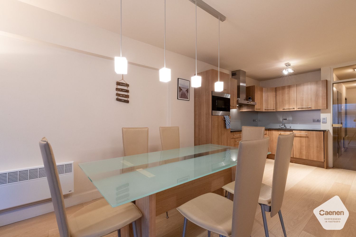 Centraal gelegen 2-slaapkamer appartement te Nieuwpoort-Bad foto {{pictureIndex}}