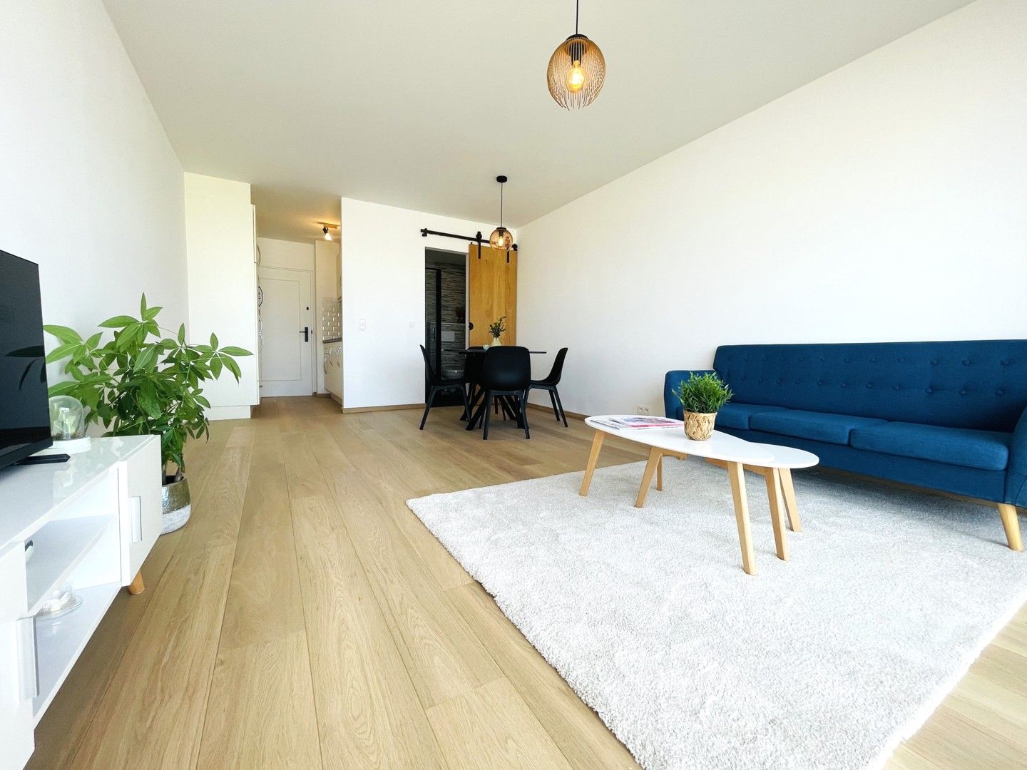 Gerenoveerde Studio met Moderne Voorzieningen nabij Heldenplein foto 6