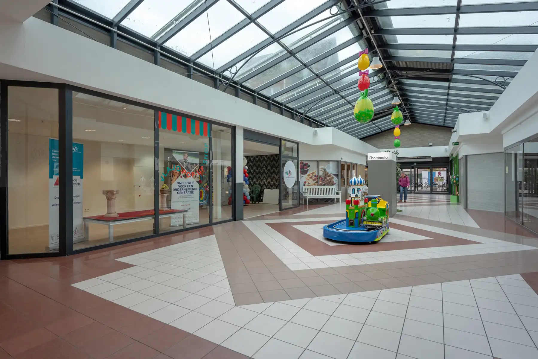 Commercieel gelijkvloers in de Shopping Promenade! foto 3