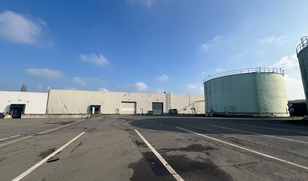 Opslagruimte met laadkade te huur in Zwijnaarde foto 11