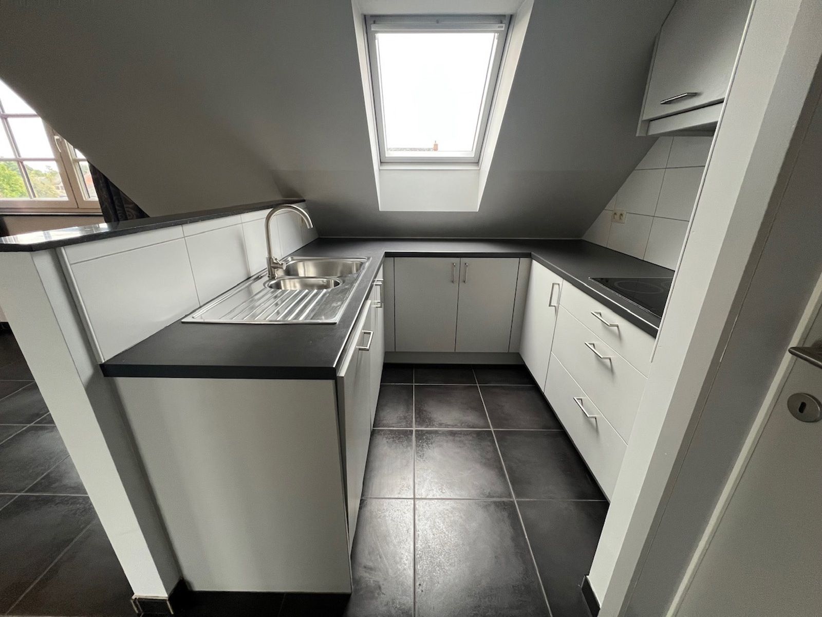 Dakapp met 2 slpk, ruim terras en garagebox foto 10