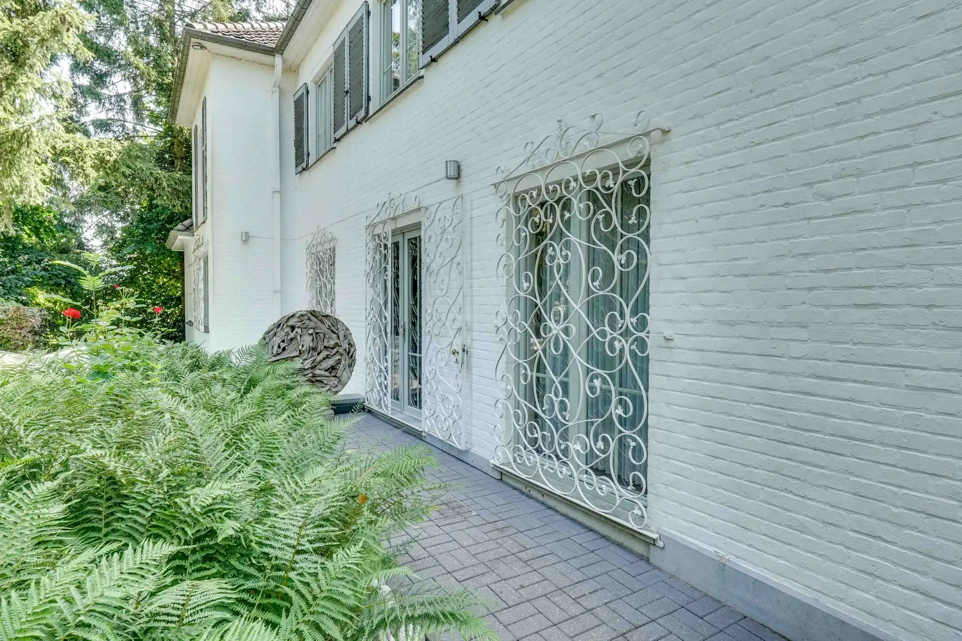 EXCLUSIEVE VILLA IN DOODLOPENDE STRAAT foto 13