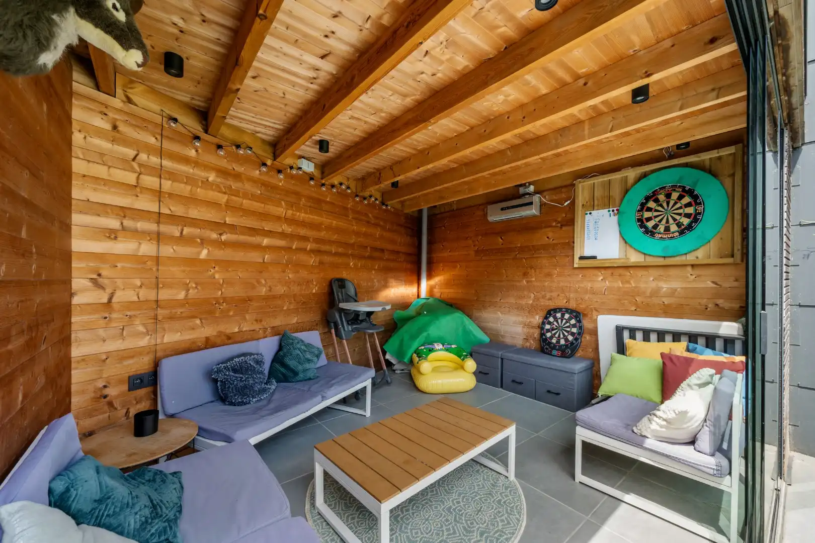 Instapklare woning met 3 slaapkamers, oprit voor 2 wagens en garage op rustige locatie in Beselare foto 12