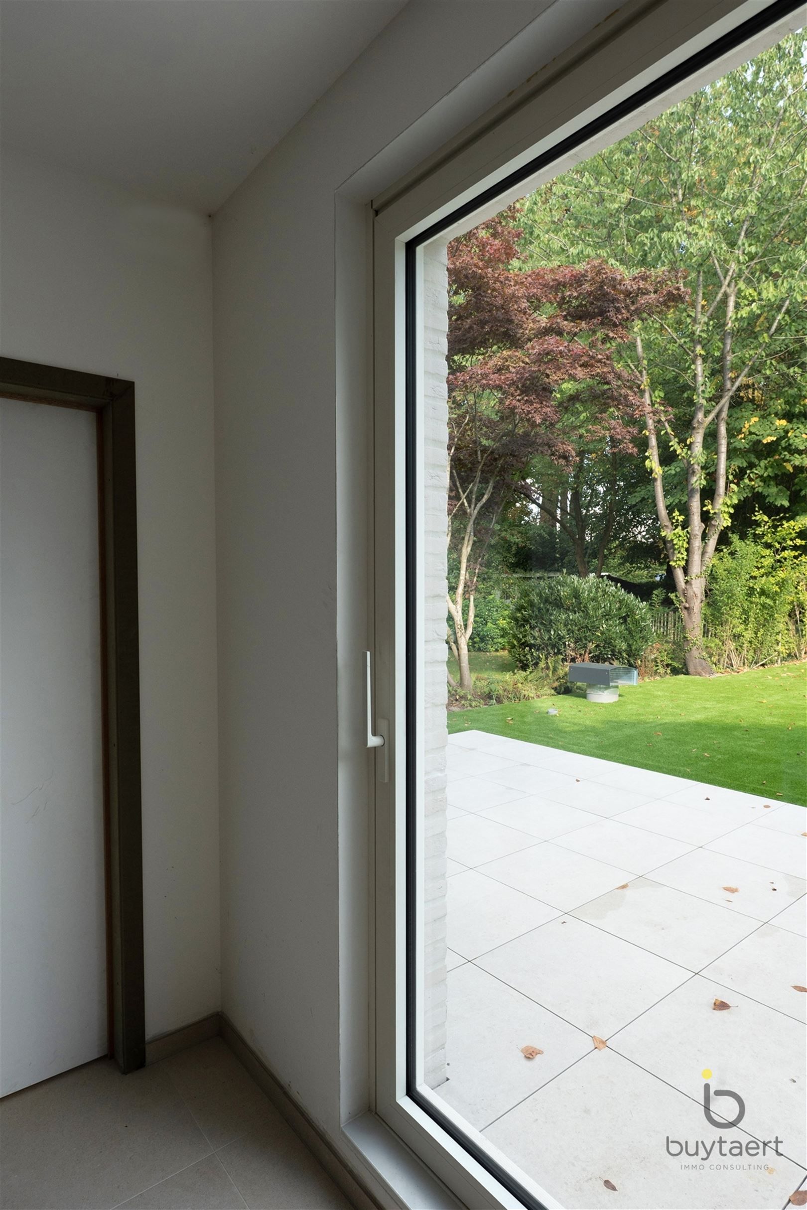 Beleef luxe, comfort en energiezuinigheid in een karaktervolle architectuur. foto 9