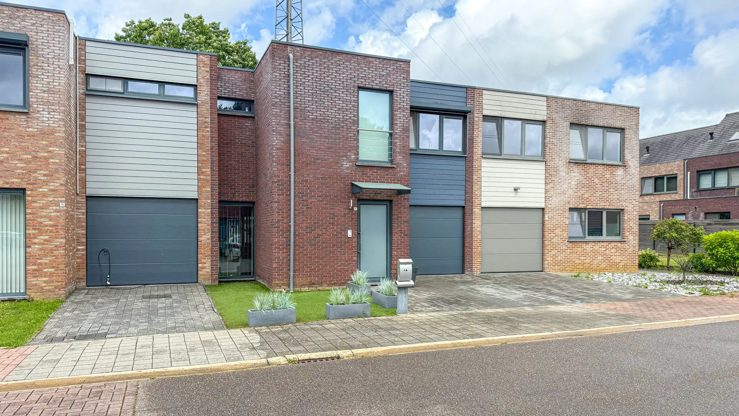Moderne energiezuinige woning in rustige straat met 3slpks!  foto 35