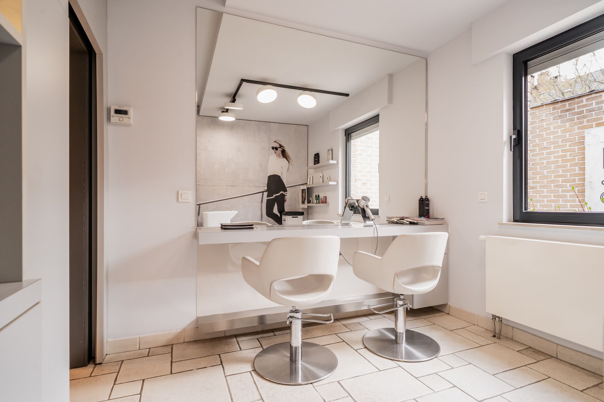 Ruime moderne gezinswoning met 5-6 slaapkamers foto 22
