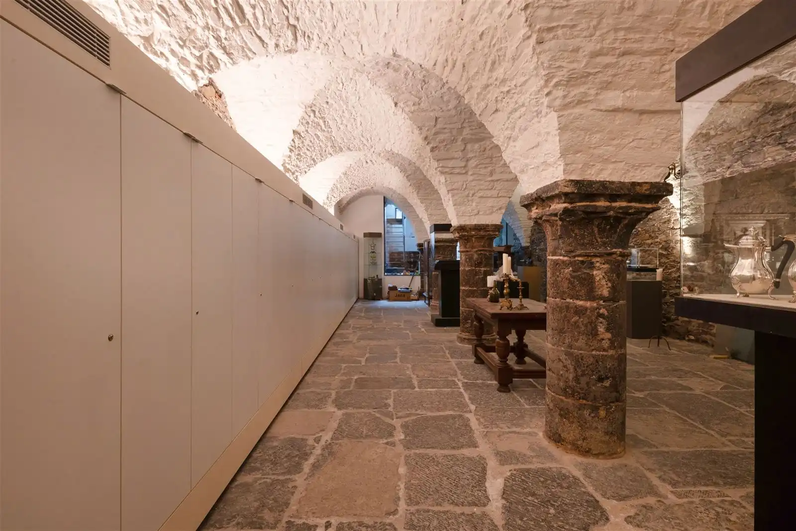 Unieke handelsruimte met studio in het centrum van Gent! foto 9