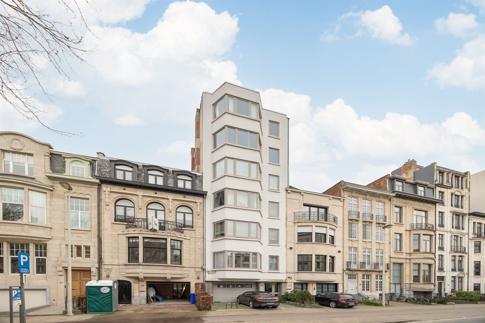 Te renoveren gelijkvloers appartement met tuin op toplocatie in Antwerpen

 foto 15