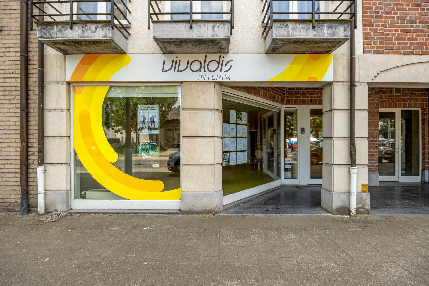Handels- of kantoorruimte van 112m² op toplocatie aan de Jachthaven van Turnhout.  foto 2