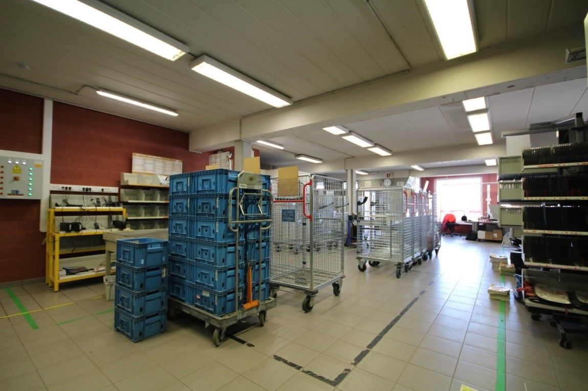 Gelijkvloers handelspand op top locatie in Gingelom! foto 4