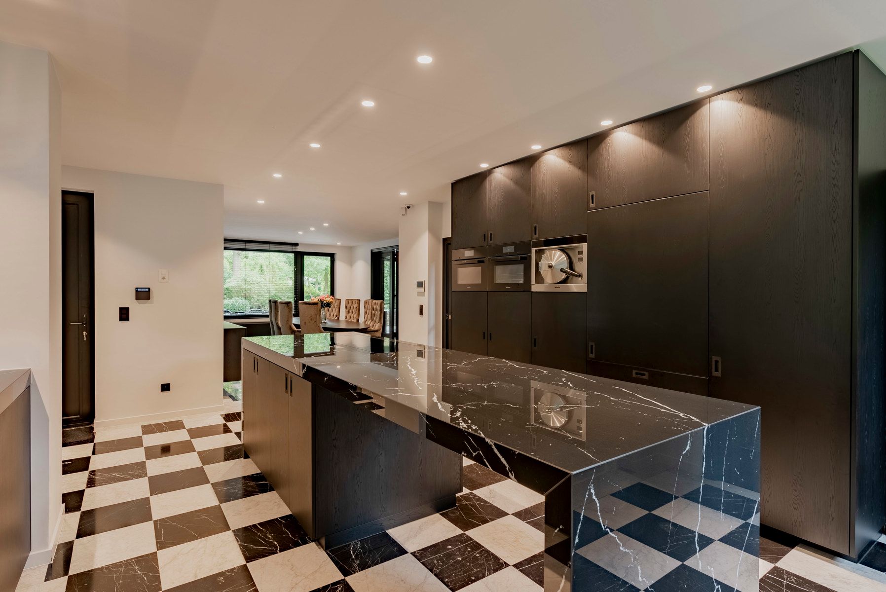 Royale art-nouveauvilla op ca. 4162 m² in Schotenhof. foto 5